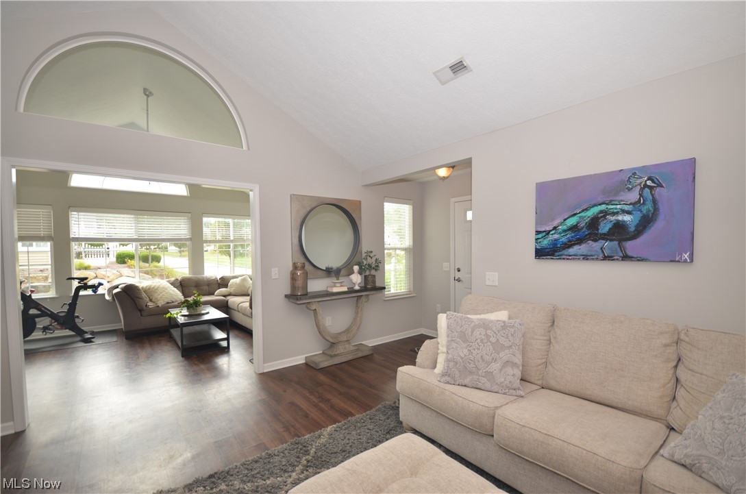 Crossings/Golden Pond Condo Bl - Residential