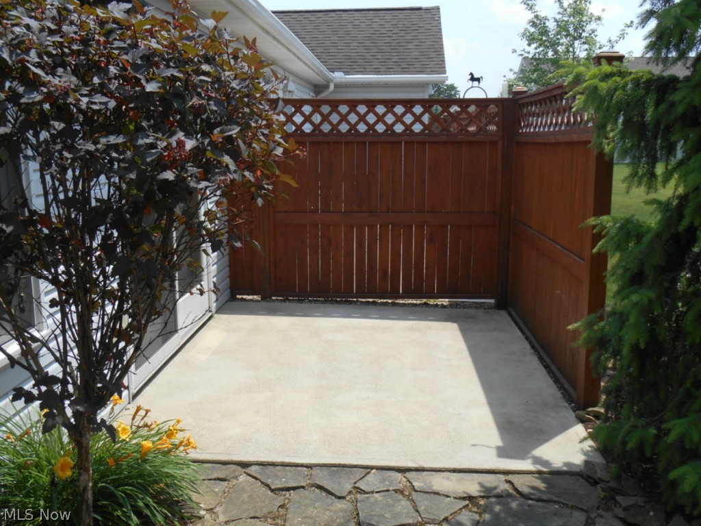 Reserve Square - Residential