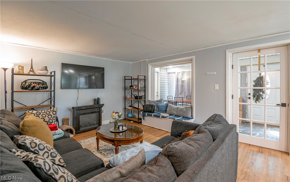Henry Marhofer Add - Residential