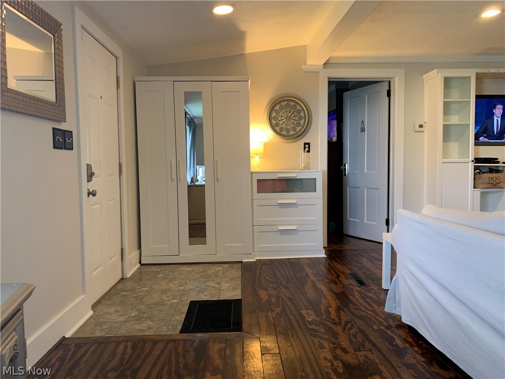 Village/Shreve - Residential