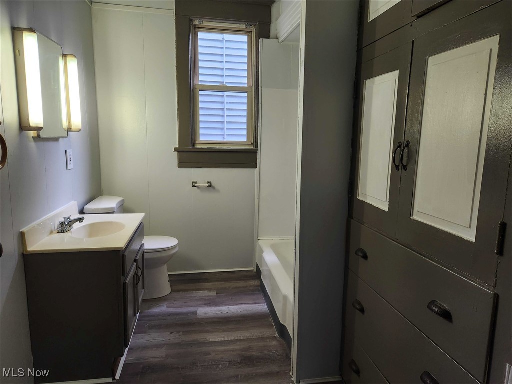 Massillon - Commercial Sale