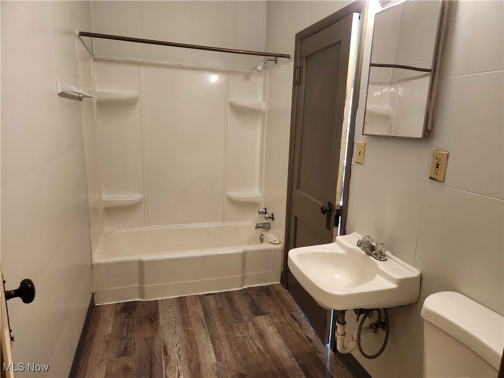 Massillon - Commercial Sale