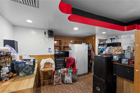 Tiny photo for 3052 Belmont Street, Bellaire, OH 43906 (MLS # 5178121)