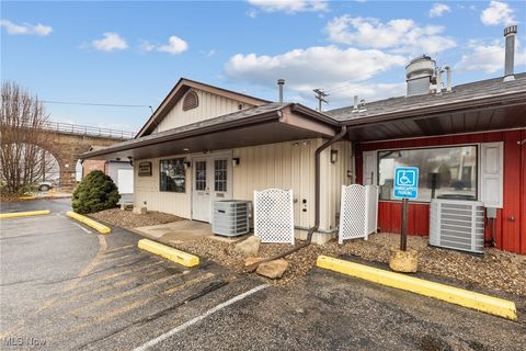 Tiny photo for 3052 Belmont Street, Bellaire, OH 43906 (MLS # 5178121)