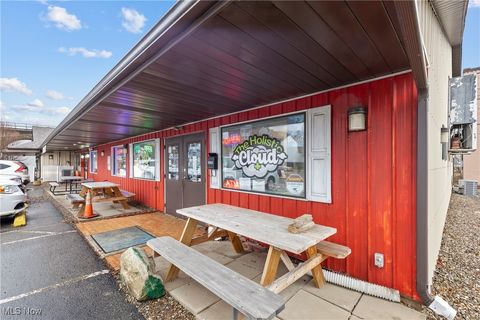 Tiny photo for 3052 Belmont Street, Bellaire, OH 43906 (MLS # 5178121)