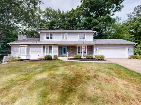 Homes For Sale - 6038 Walden Court<br/> Mentor, OH 44060