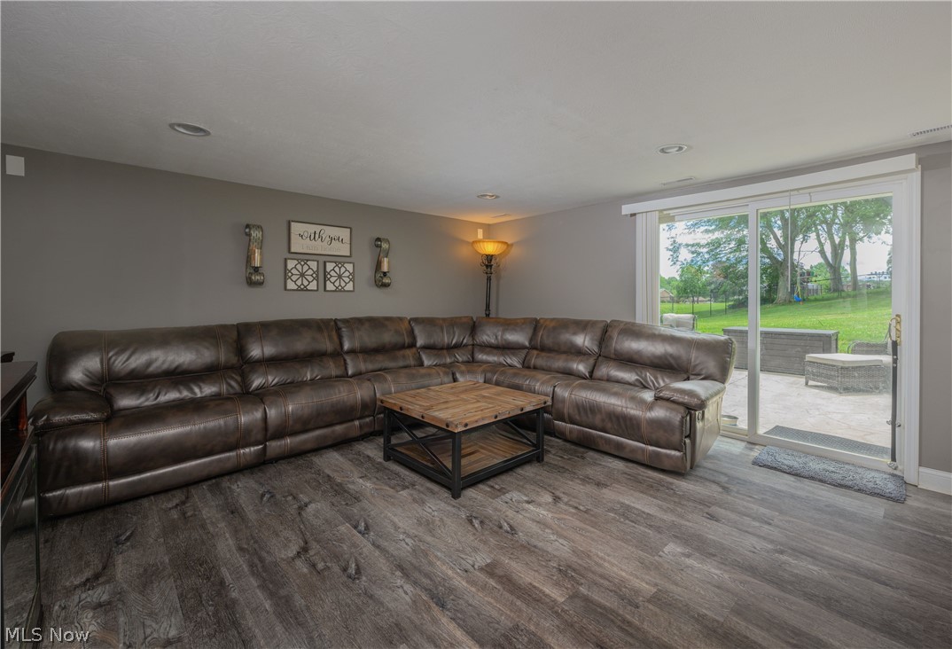 Dee Mar - Residential