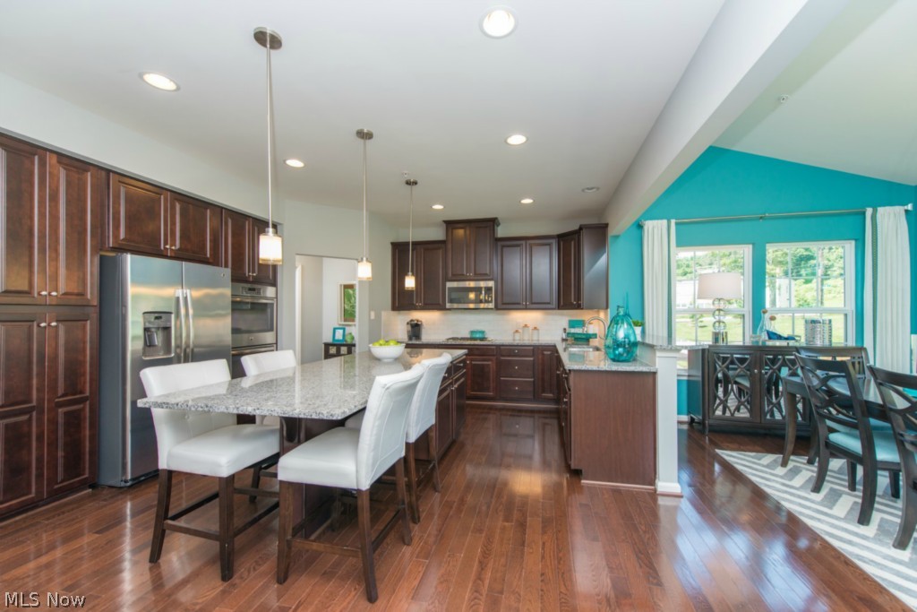 Arbor Ridge - Residential