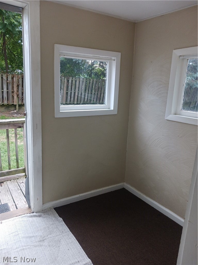 17 W Wilson Avenue
