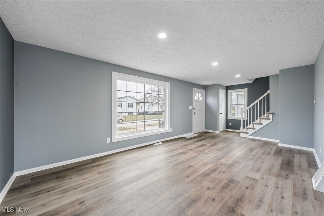 128 Pasadena Avenue, Elyria, Ohio image 3