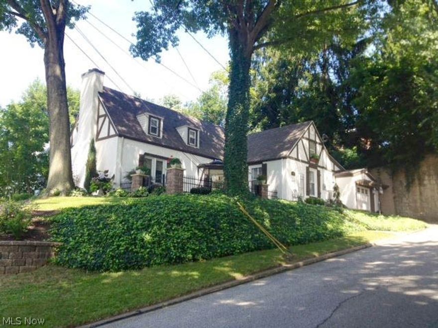 FSBO - entered for comp purposes only.