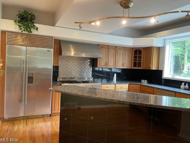 Fairmount Park - Residential Lease