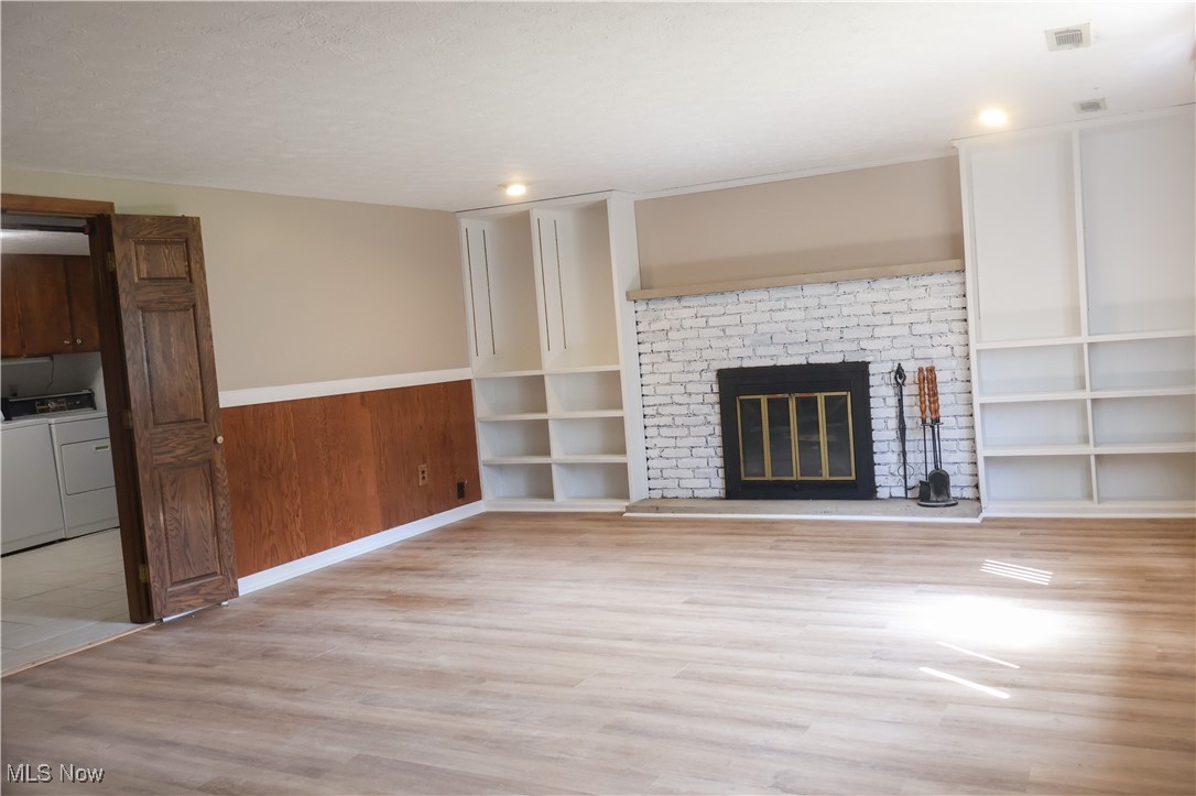 3883 Woodpark Lane, North Olmsted, Ohio image 16