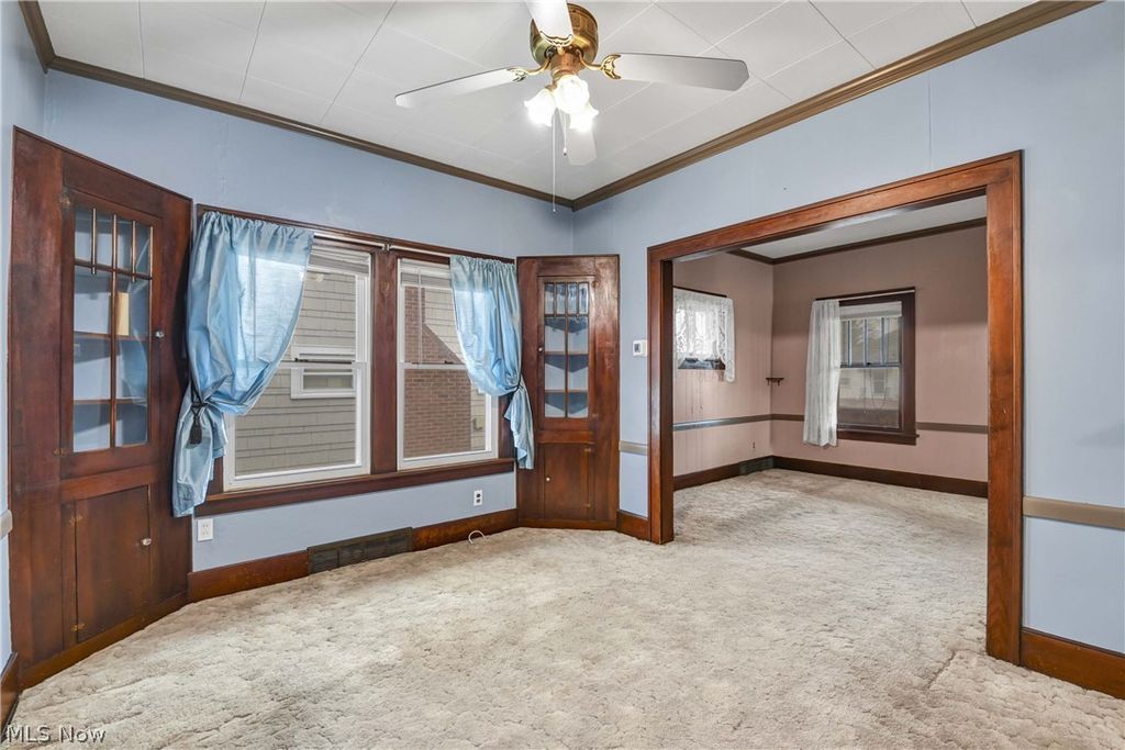 Photo of 7510 Manhattan Avenue, Parma, OH 44129 (MLS # 5192175)