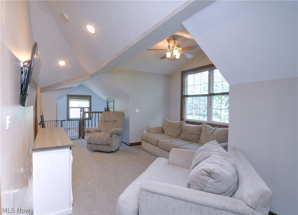 Barberton Homestead - Residential