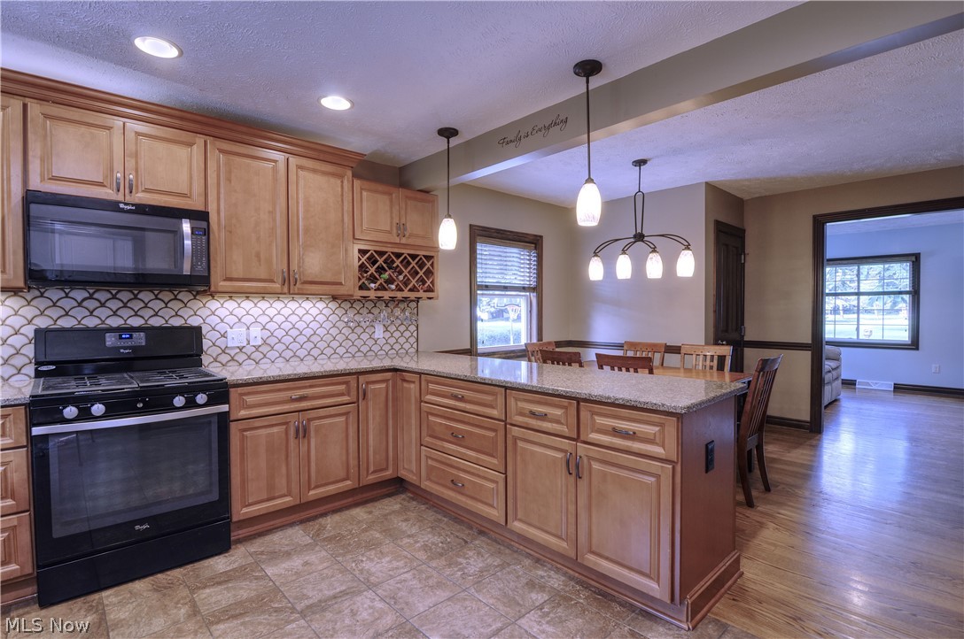 Barberton Homestead - Residential