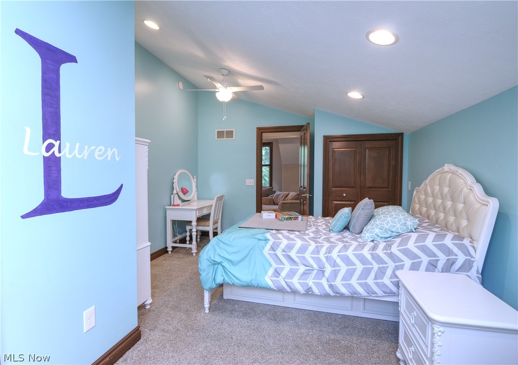 Barberton Homestead - Residential