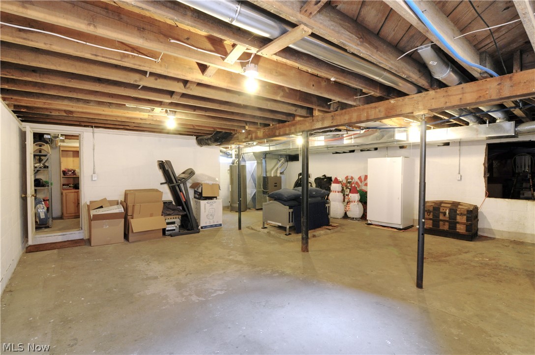 Barberton Homestead - Residential