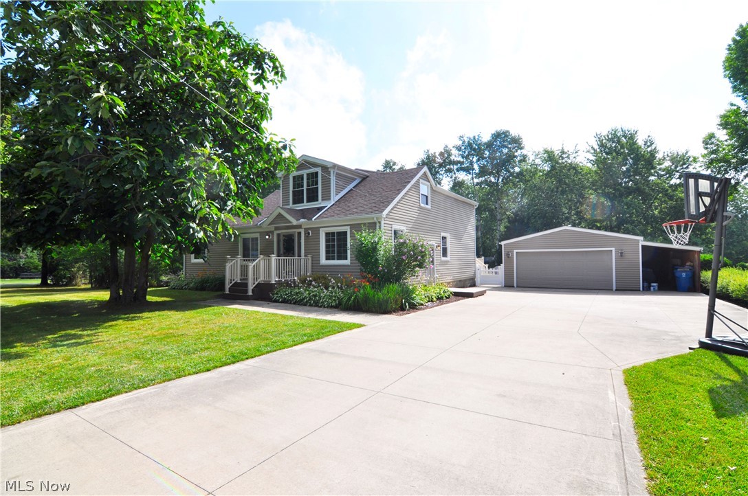 Barberton Homestead - Residential