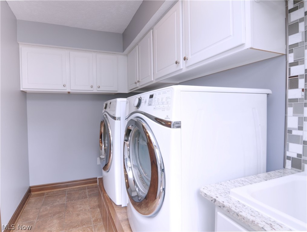 Barberton Homestead - Residential