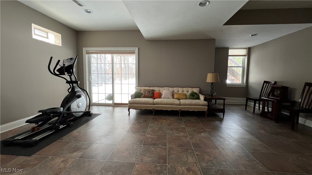 Chateaux/Emery Woods - Residential