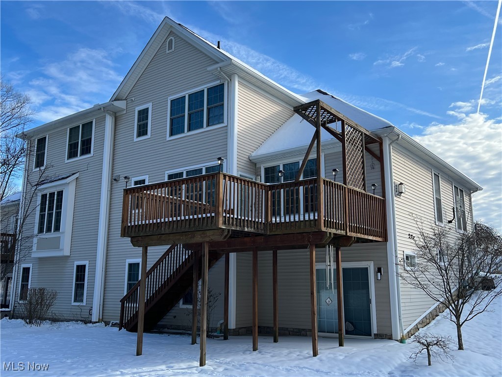 Chateaux/Emery Woods - Residential