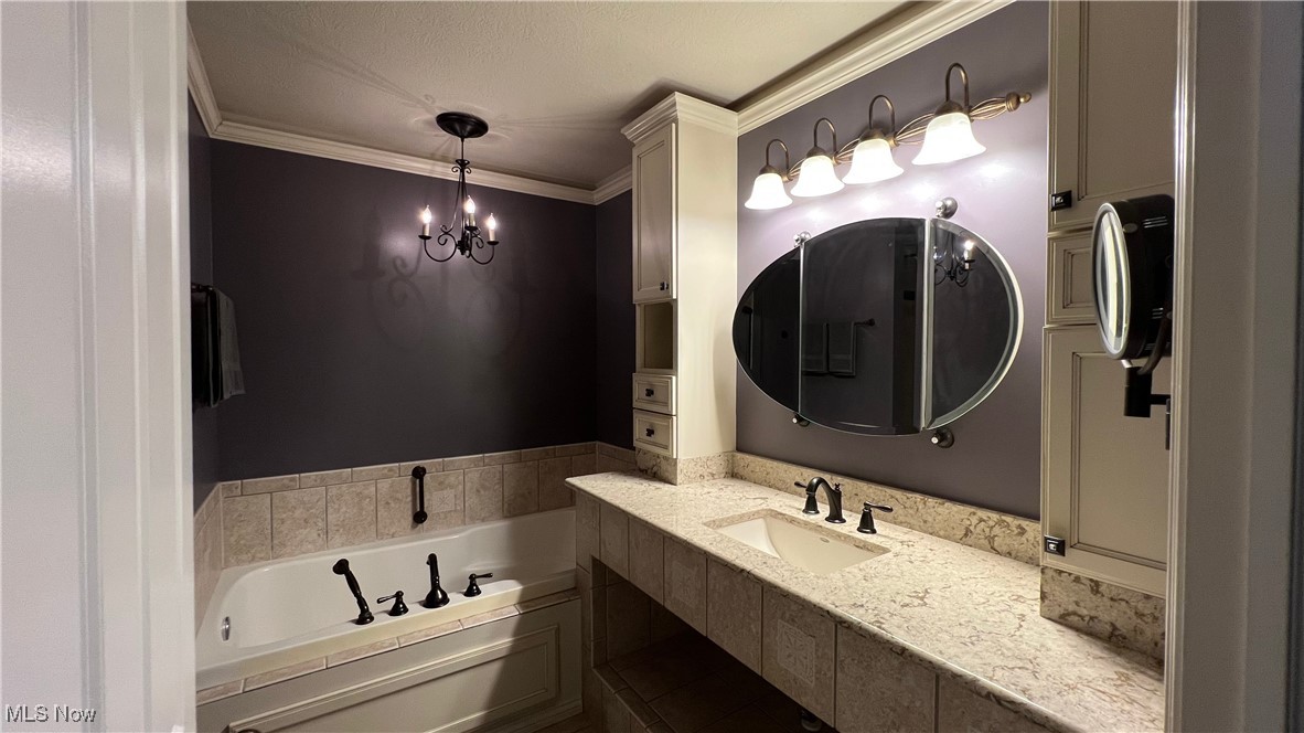 Chateaux/Emery Woods - Residential