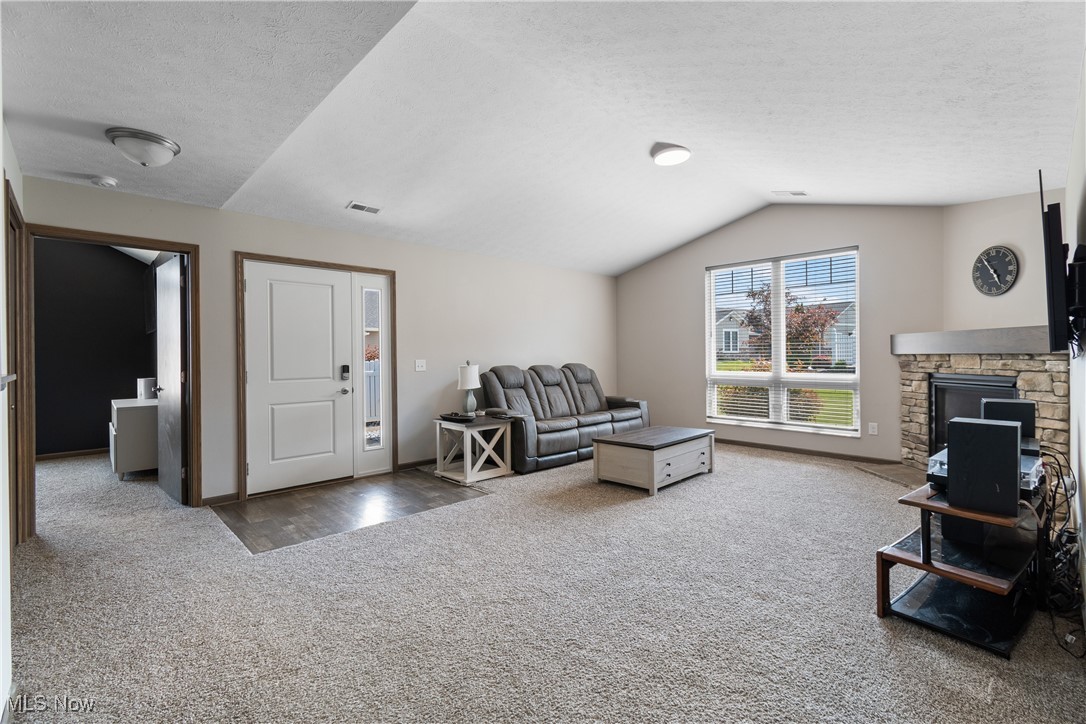 1825 Blackberry Lane, Orrville, Ohio image 10