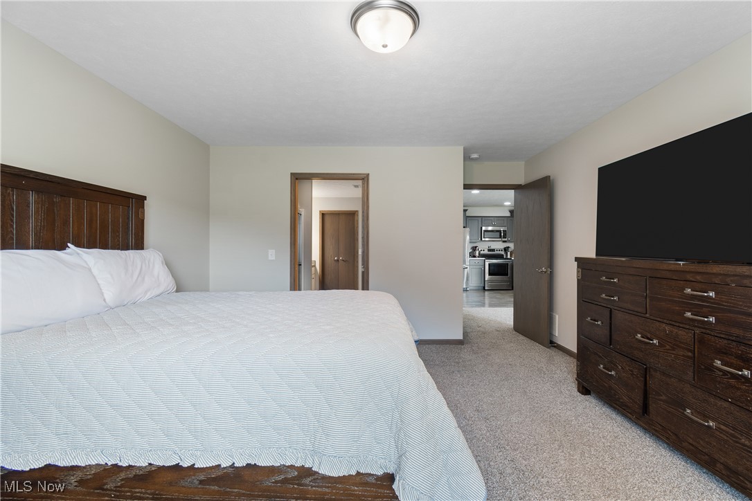 1825 Blackberry Lane, Orrville, Ohio image 17