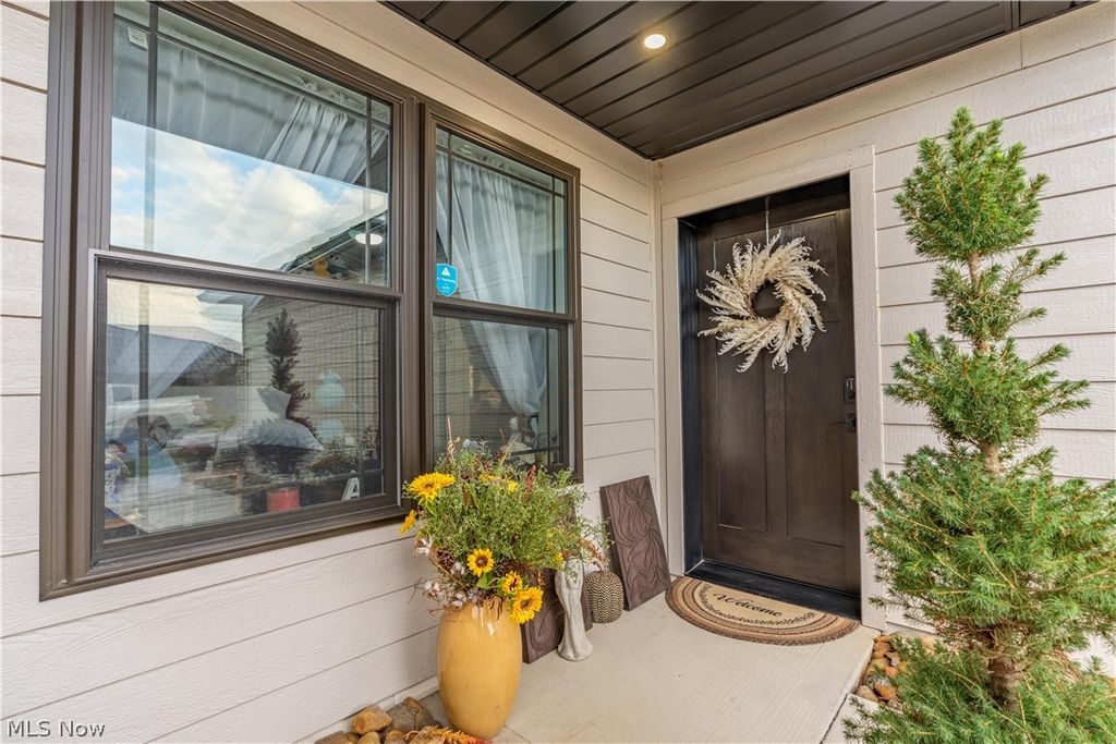 Photo of 1009 Sycamore Lane, Millersburg, OH 44654 (MLS # 5186347)