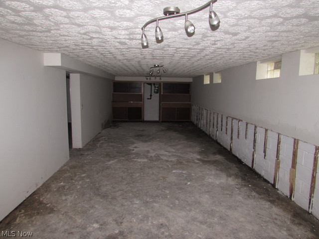 Forest Lawn - Residential