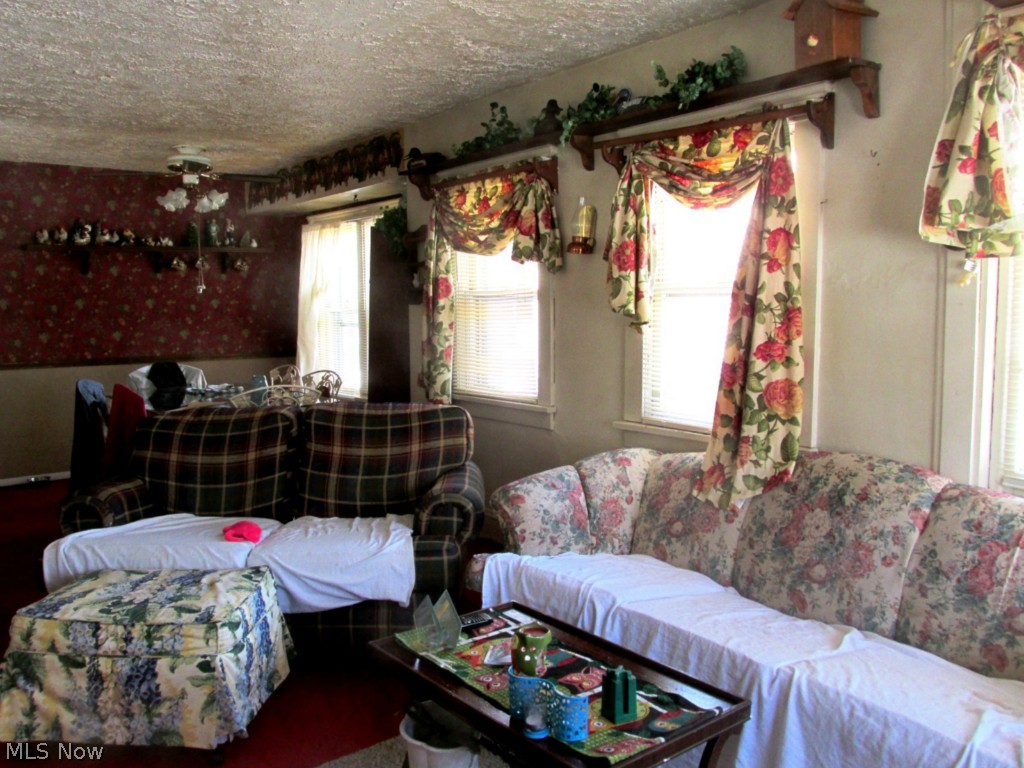 H Steeles Add - Residential