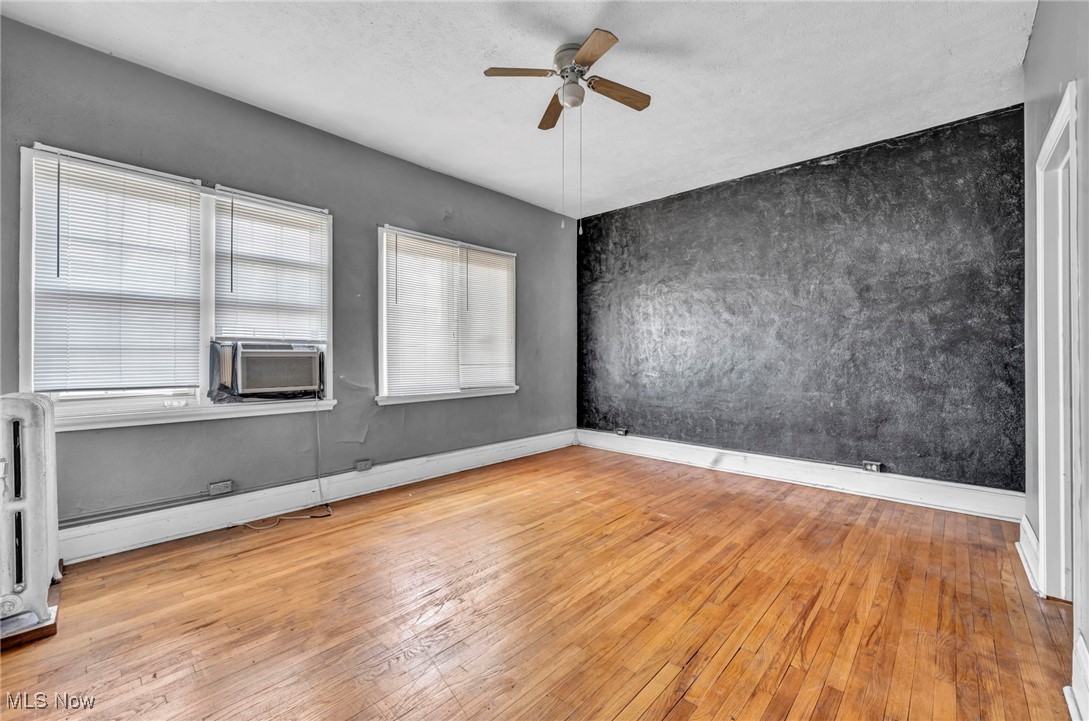 Fine - Commercial Sale