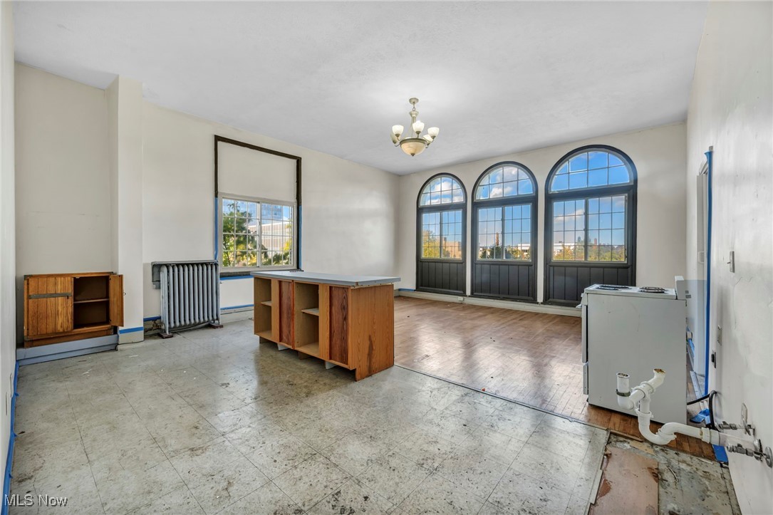 Fine - Commercial Sale