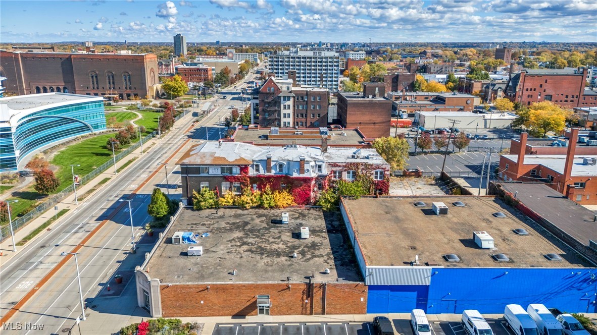 Fine - Commercial Sale