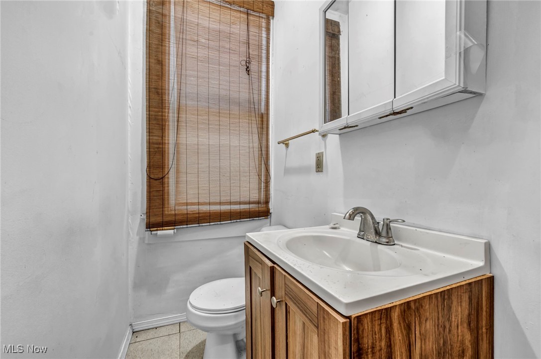 Fine - Commercial Sale