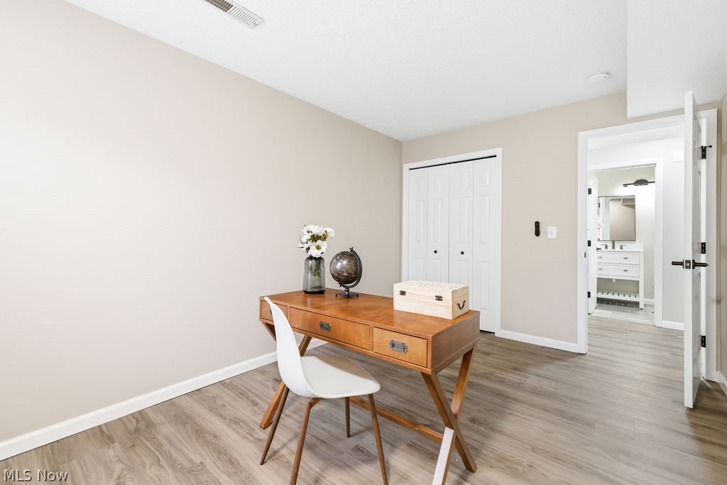 Arbors Condos/King James North - Residential