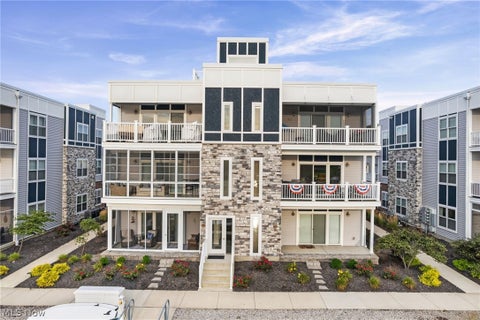 Condo For Sale - 2656 S Waterside Court #911<br/> Ottawa County, Lakeside Marblehead, OH 43440