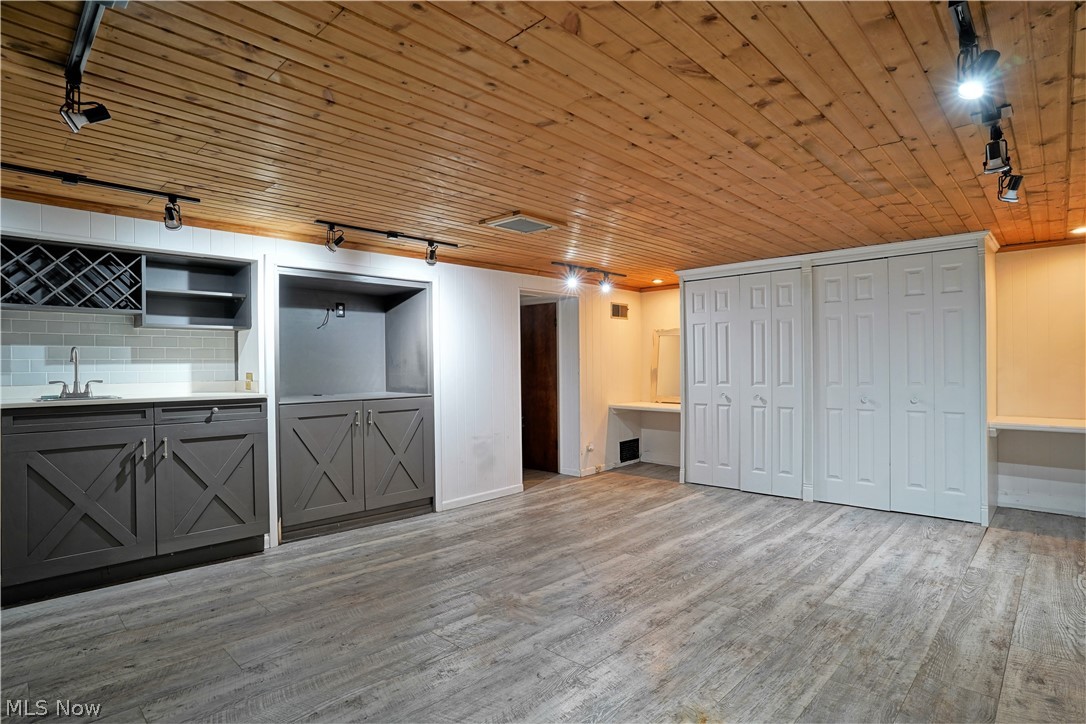 Fairlawn Height - Residential