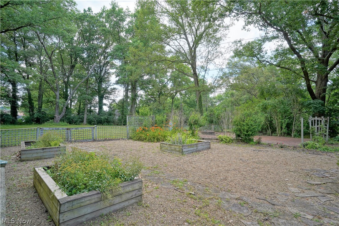 Fairlawn Height - Residential