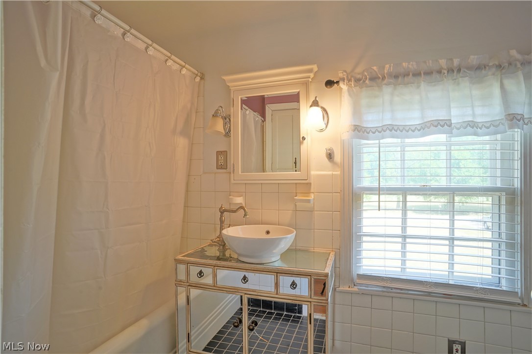 Fairlawn Height - Residential