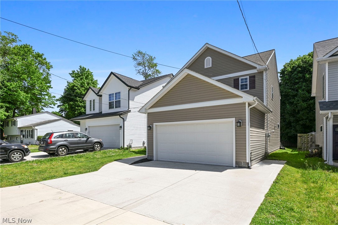 1121 Windermere Drive