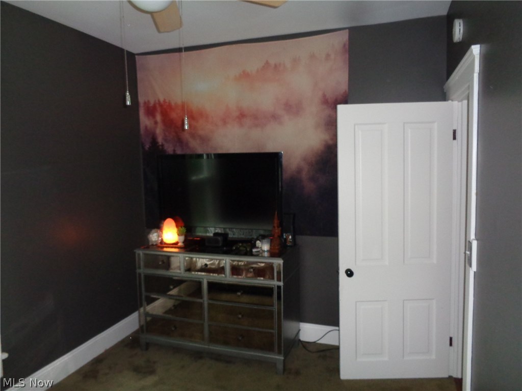 E & U - Residential Income