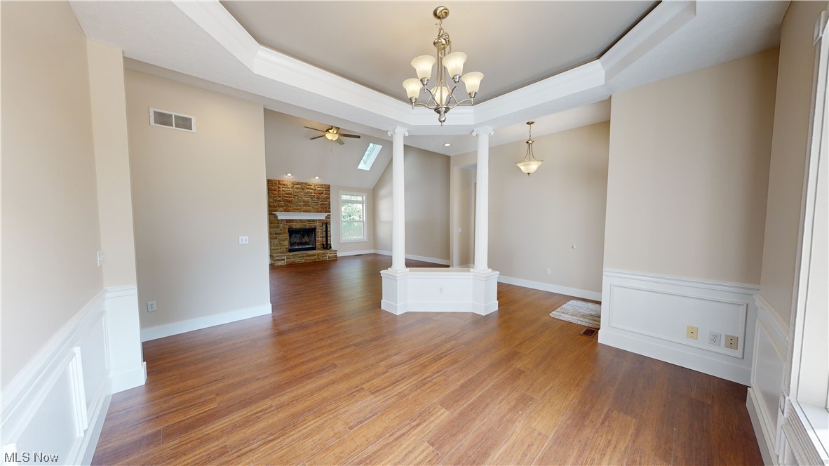 Bellflower Mdw 03b 09 - Residential