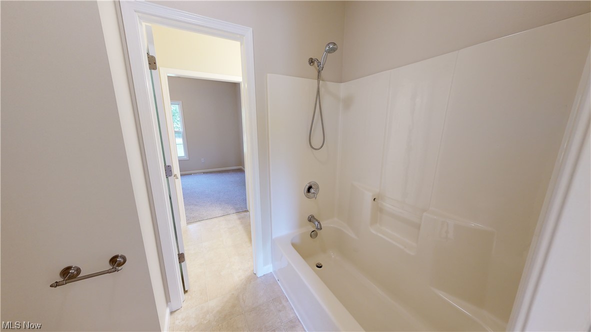 Bellflower Mdw 03b 09 - Residential