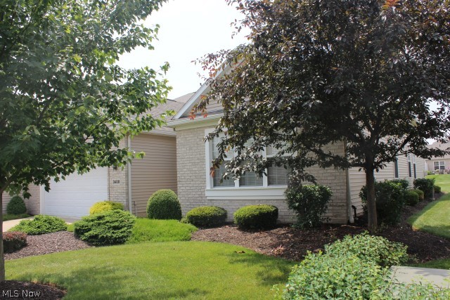 Outstanding one owner contemporary ranch condo w/3 bedroom, 2.5 bath & approx. 3230SF incl finished basement & built 2004* Vaulted entry w/wood floor leading to Great room w/gas log fireplace & window wall w/transom* Vaulted kitchen w/wood floor, island, breakfast bar & fully applianced* Vaulted dining room w/wood floor, 2 sky lights & access to patio* Spacious master w/glamour bath including jetted tub* Guest bedroom w/private access to bath* 1st floor laundry* Finished light & bright, open lower level rec room w/area plumbed for bar, surround sound, half bath, media room & office* Extra details throughout-extra wide floor trim, crown molding & custom window treatments* Heated 2 car garage* Security system* Patio* Overlooking pond* Lovely neutral décor throughout* Shows like a model!