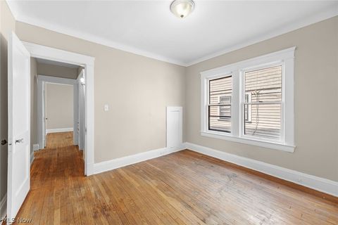 Tiny photo for 1695 Glenmont Road #Lower, Cleveland Heights, OH 44118 (MLS # 5202923)