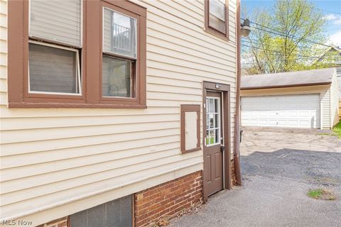 Tiny photo for 1695 Glenmont Road #Lower, Cleveland Heights, OH 44118 (MLS # 5202923)