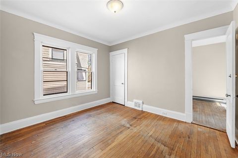 Tiny photo for 1695 Glenmont Road #Lower, Cleveland Heights, OH 44118 (MLS # 5202923)