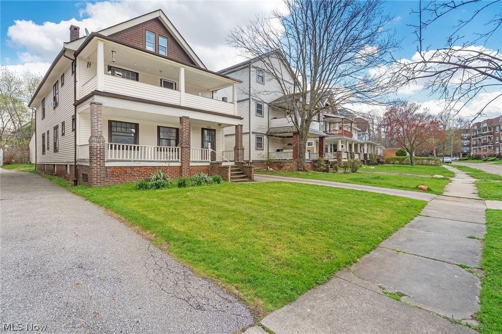 Photo of 1695 Glenmont Road #Lower, Cleveland Heights, OH 44118 (MLS # 5202923)